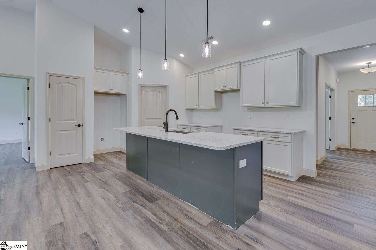 399 Bowers Road Travelers Rest, SC 29690 - Photo 15 of 46