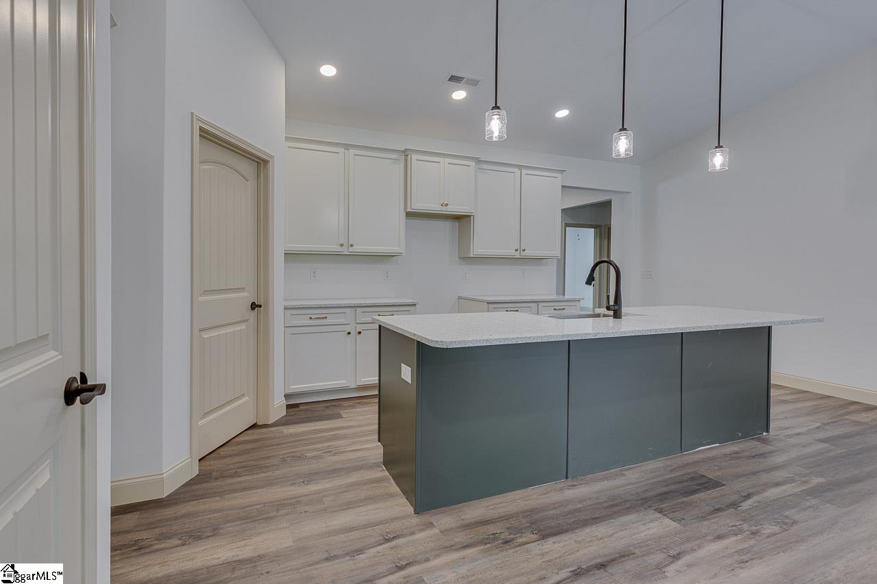 399 Bowers Road Travelers Rest, SC 29690 - Photo 17 of 46