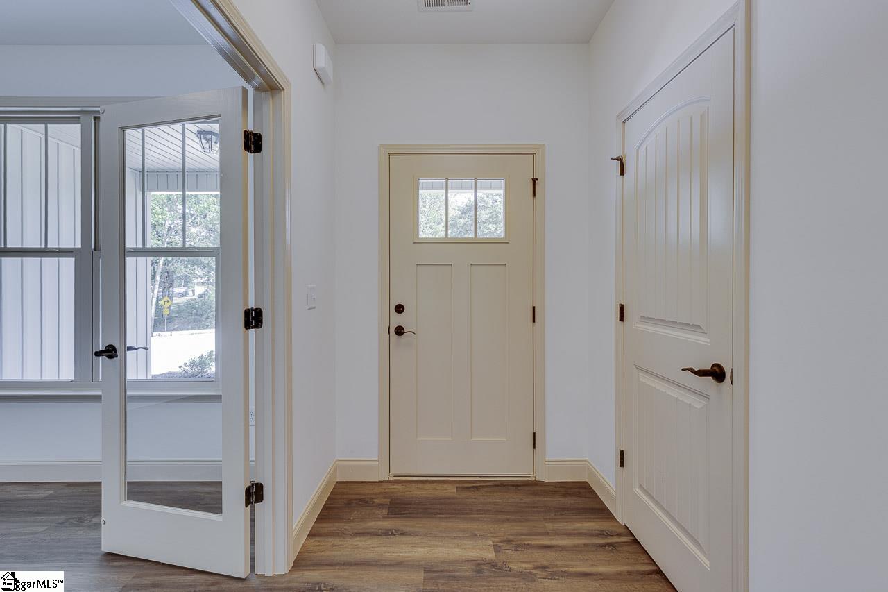 399 Bowers Road Travelers Rest, SC 29690 - Photo 6 of 46