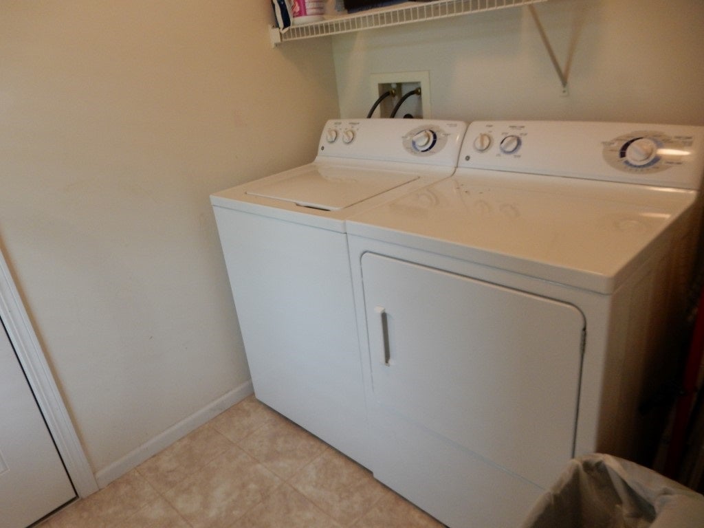 1116 Foster Road Iowa City, IA 52245 - Photo 15 of 18 Gallery Image 15