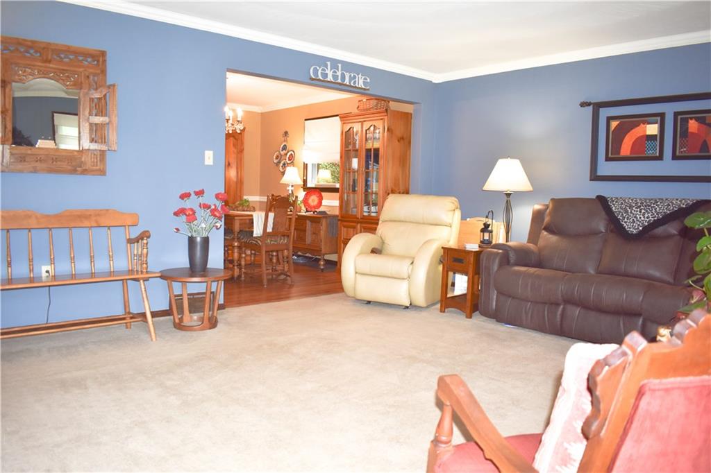 113 Morningside Drive Butler, PA 16002 - Photo 2 of 25 View as you enter this wonderful and immaculate home!