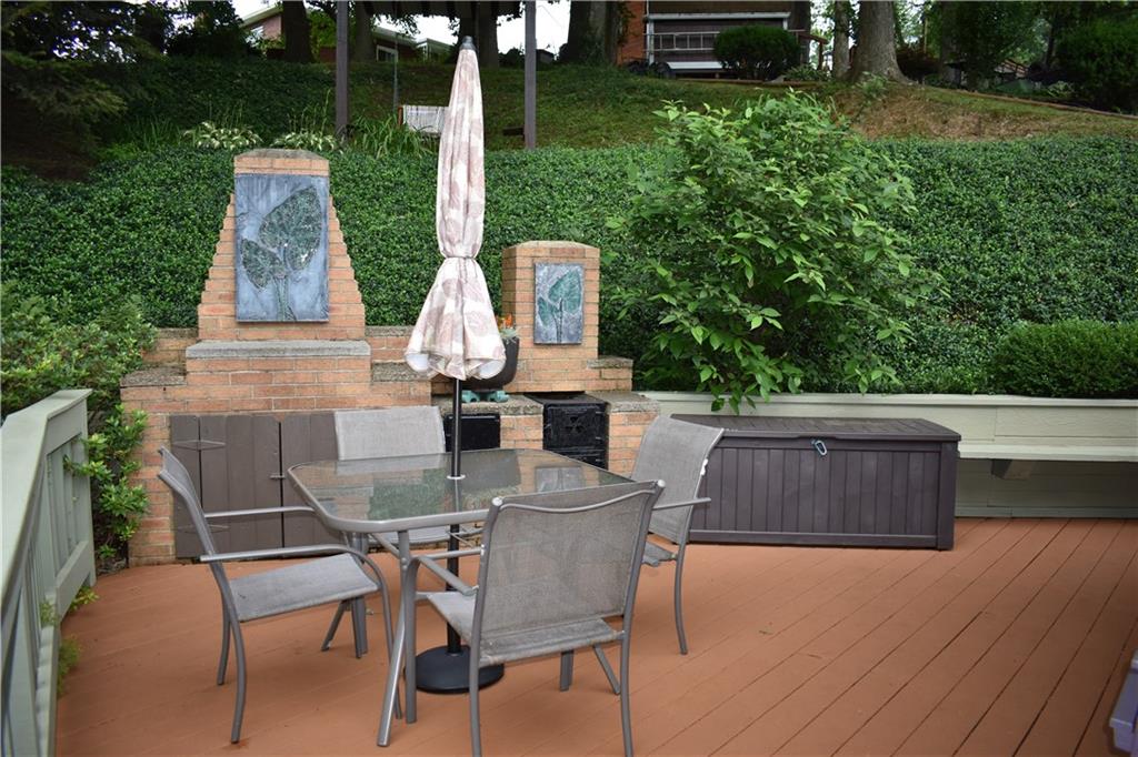 113 Morningside Drive Butler, PA 16002 - Photo 20 of 25 What a lovely deck - just one of the areas to enjoy in the rear yard.