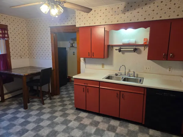 $119,900 | 90 Bates Street, Millinocket, ME 04462