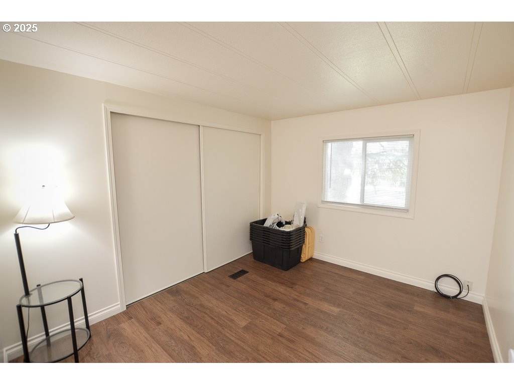 28385 Pleasant Valley Road Sweet Home, OR 97386 - Photo 13 of 44 Gallery Image 13