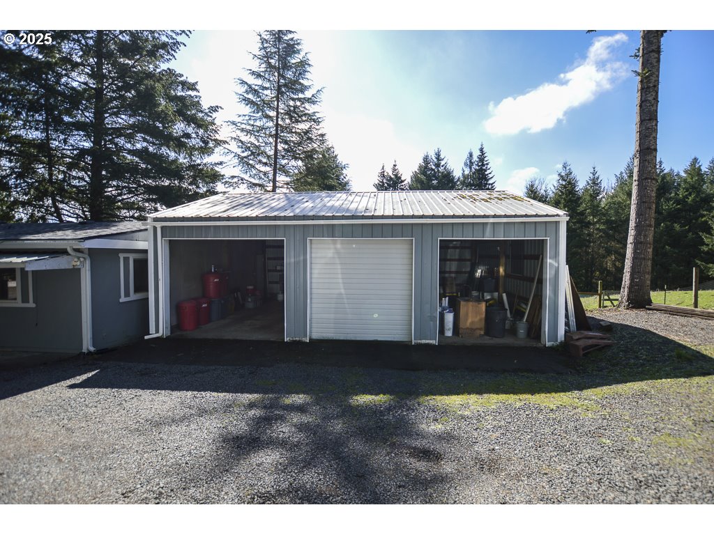 28385 Pleasant Valley Road Sweet Home, OR 97386 - Photo 20 of 44 Gallery Image 20