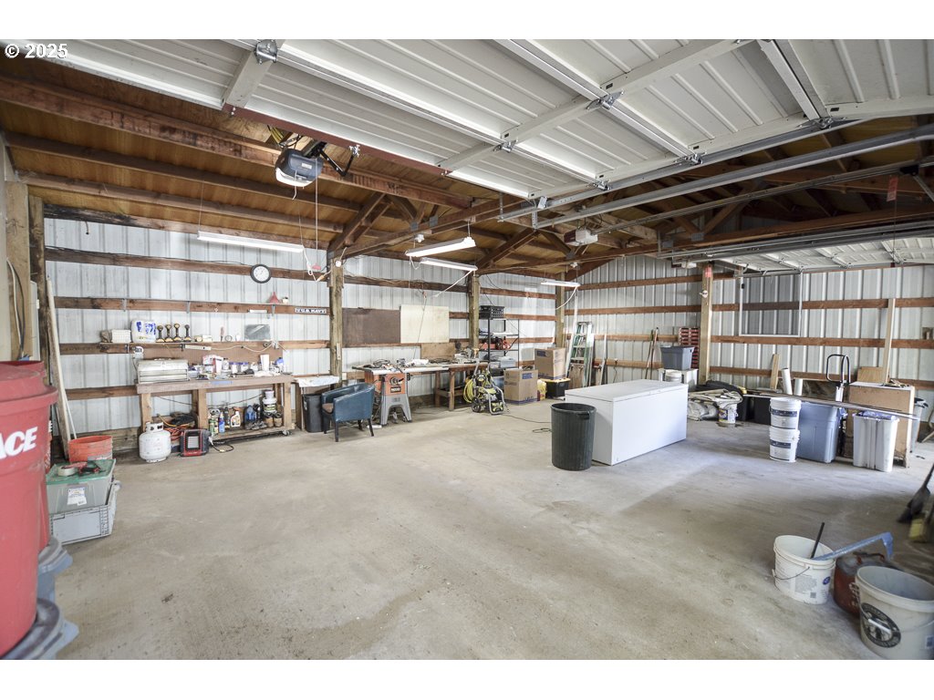 28385 Pleasant Valley Road Sweet Home, OR 97386 - Photo 21 of 44 Gallery Image 21