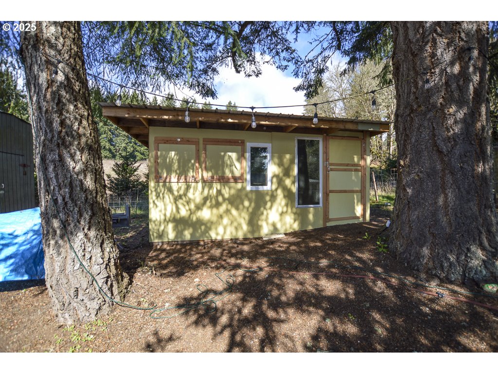 28385 Pleasant Valley Road Sweet Home, OR 97386 - Photo 23 of 44 Gallery Image 23