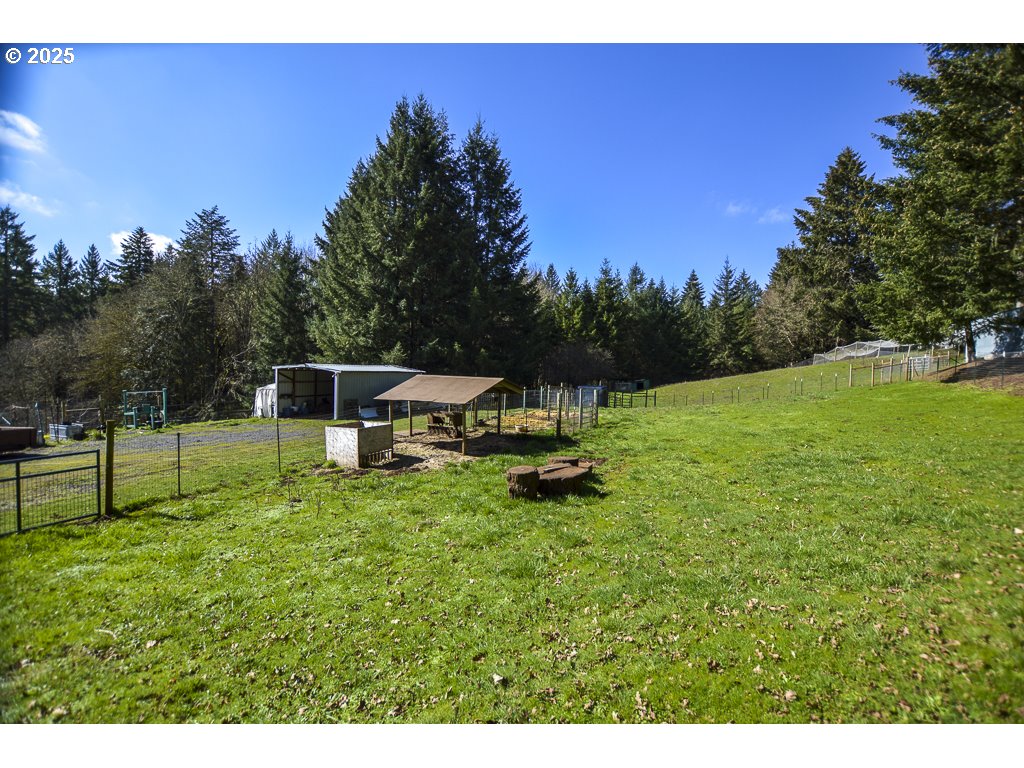 28385 Pleasant Valley Road Sweet Home, OR 97386 - Photo 27 of 44 Gallery Image 27