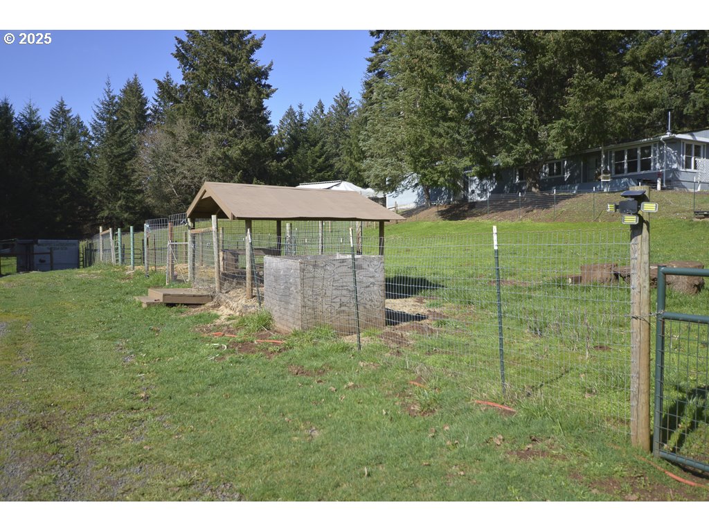 28385 Pleasant Valley Road Sweet Home, OR 97386 - Photo 30 of 44 Gallery Image 30