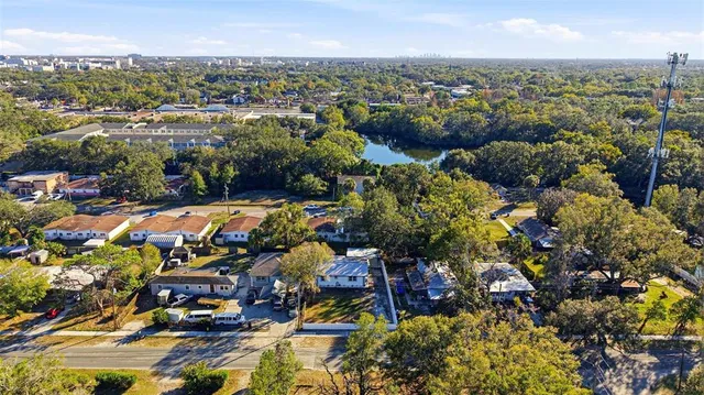 $348,900 | 2305 East 148th Avenue, Lutz, FL 33559