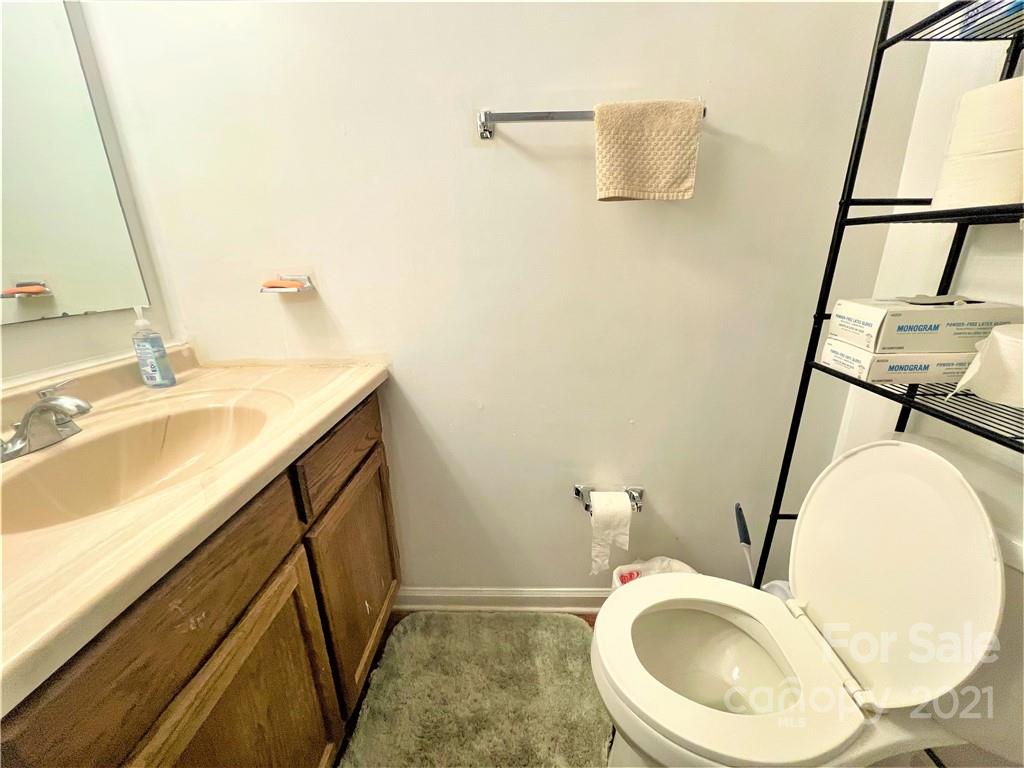 6027 Trysting Road Charlotte, NC 28227 - Photo 11 of 21 Gallery Image 11