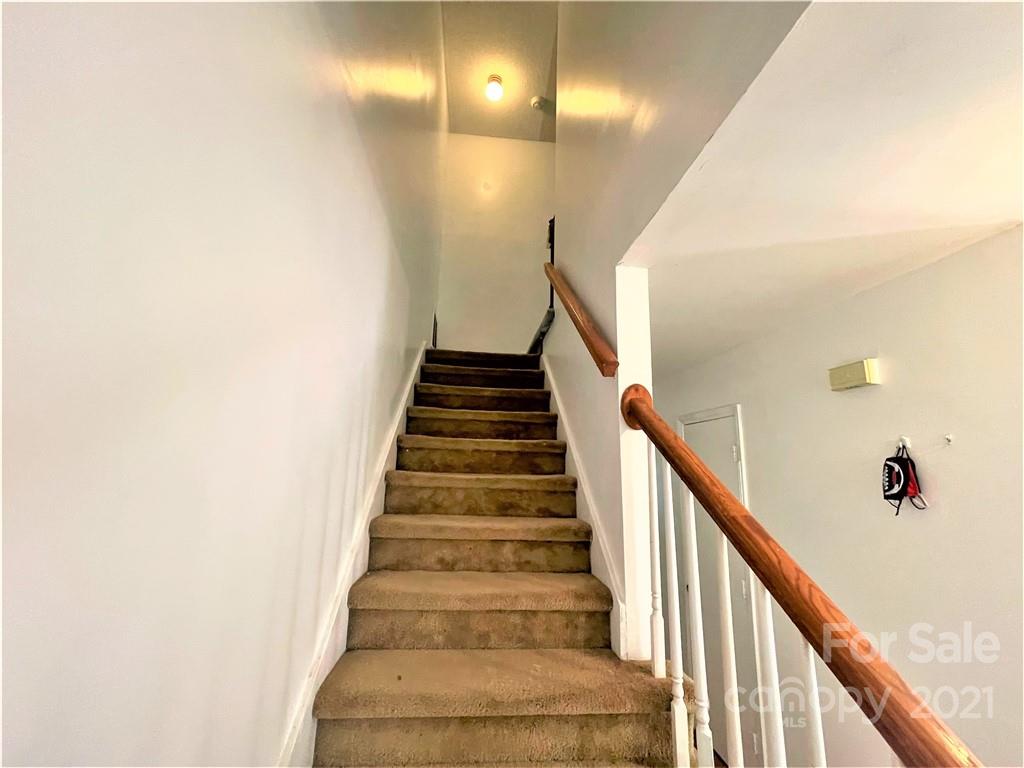 6027 Trysting Road Charlotte, NC 28227 - Photo 14 of 21 Gallery Image 14