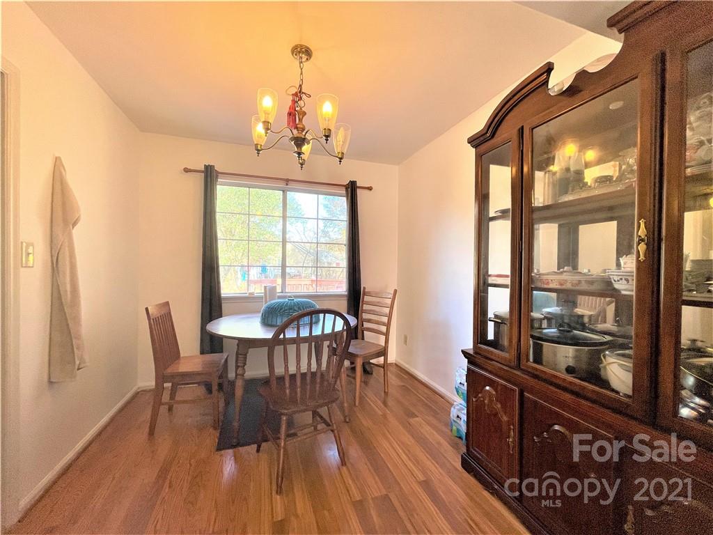 6027 Trysting Road Charlotte, NC 28227 - Photo 9 of 21 Gallery Image 9