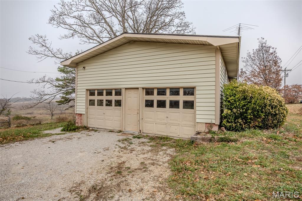 22781 A U.S. Rte 66 Lebanon, MO 65536 - Photo 30 of 37