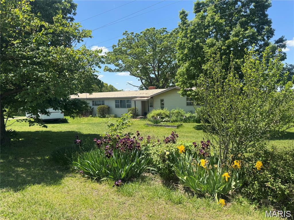 22781 A U.S. Rte 66 Lebanon, MO 65536 - Photo 3 of 37