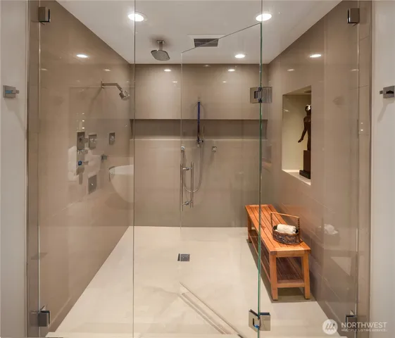 $8,600,000 | 1301 Spring Street, Unit PH32, Seattle, WA 98104