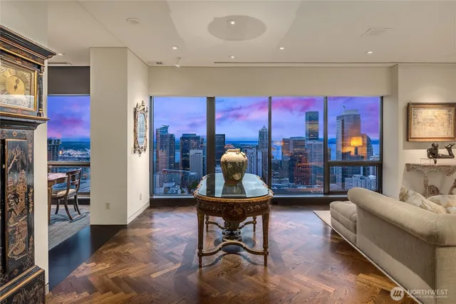 $8,600,000 | 1301 Spring Street, Unit PH32, Seattle, WA 98104