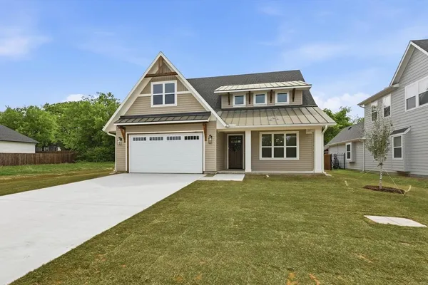 $625,000 | 216 Village Way, Argyle, TX 76226