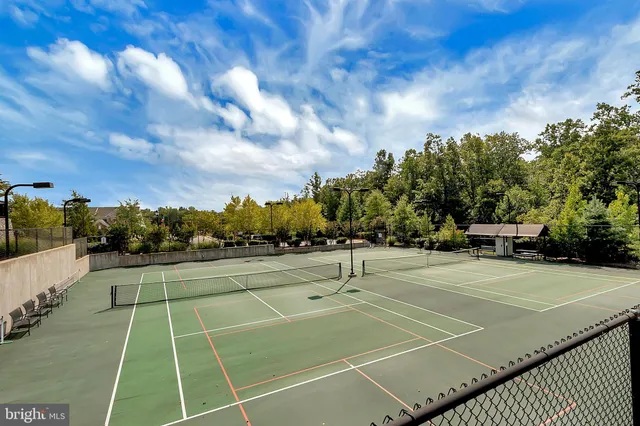 $460,000 | 196 Denison Street, Fredericksburg, VA 22406