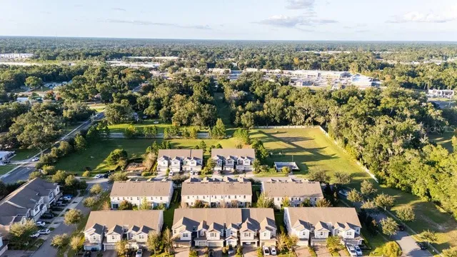 $323,000 | 991 East 10th Street, Apopka, FL 32703