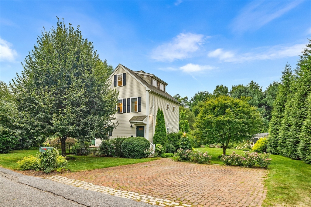 5 Bailey Street Canton, MA 02021 - Photo 1 of 38 Gallery Image 1
