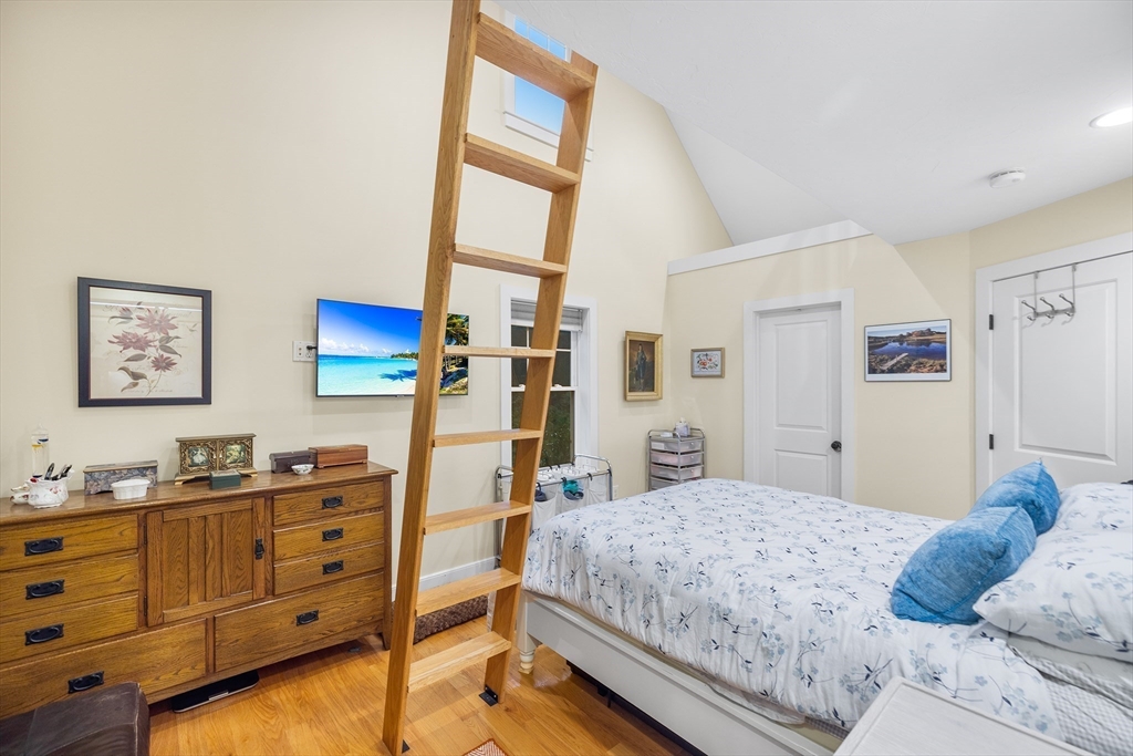 5 Bailey Street Canton, MA 02021 - Photo 18 of 38 Gallery Image 18