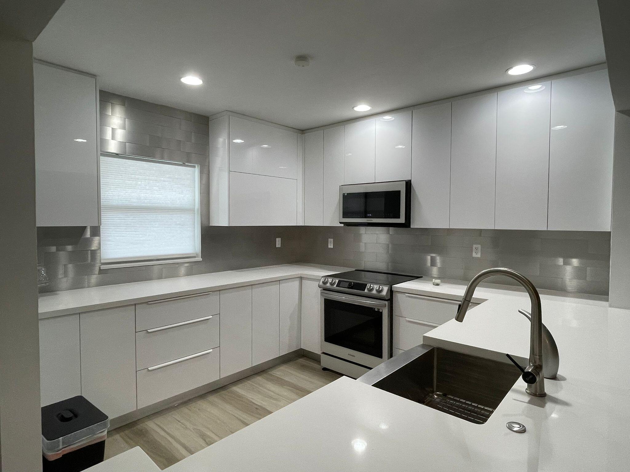 250 Northeast 20th Street, Unit 2100 Boca Raton, FL 33431 - Photo 29 of 49 250 31