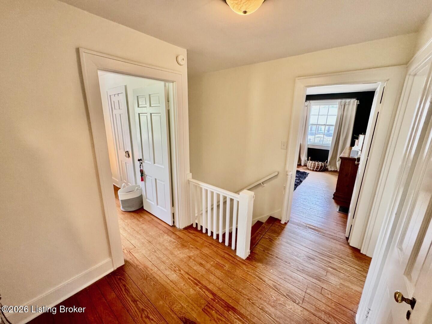209 East Virginia Avenue Springfield, KY 40069 - Photo 20 of 41 020_Hall