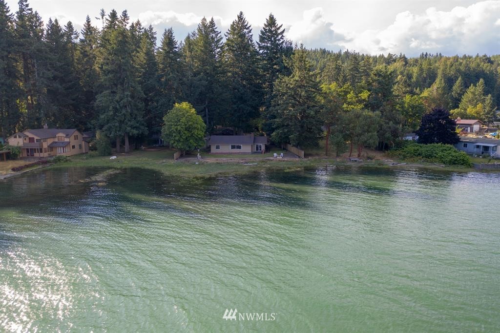 4915 Northeast North Shore Road Belfair, WA 98528 - Photo 2 of 25 Gallery Image 2