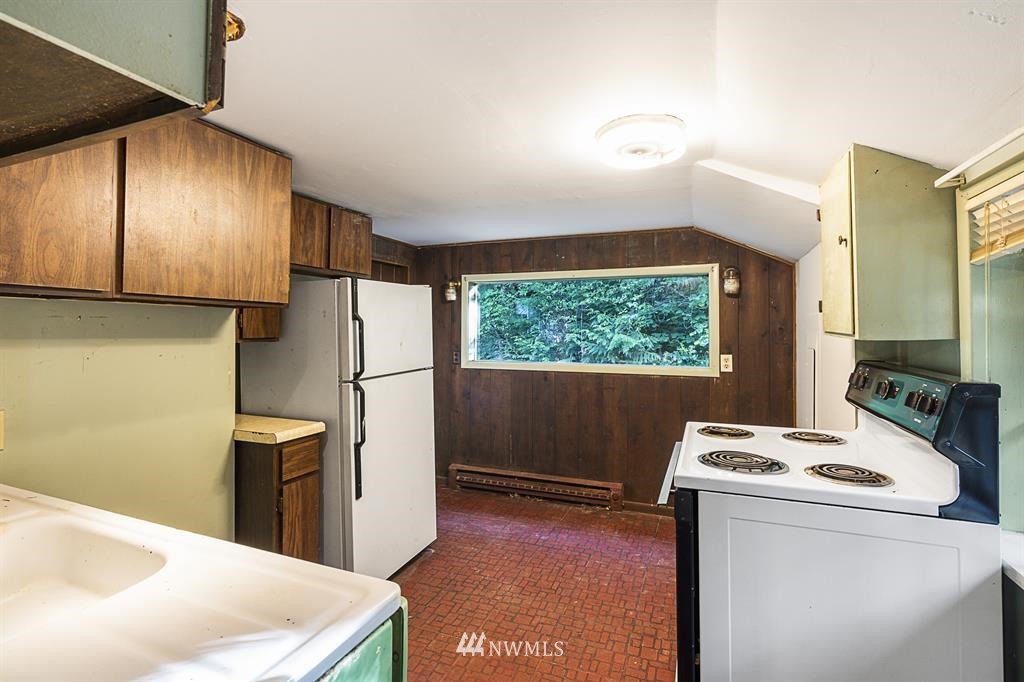 4915 Northeast North Shore Road Belfair, WA 98528 - Photo 21 of 25 Gallery Image 21