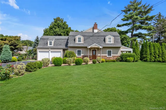 $1,399,000 | 10 Field Avenue, Hicksville, NY 11801