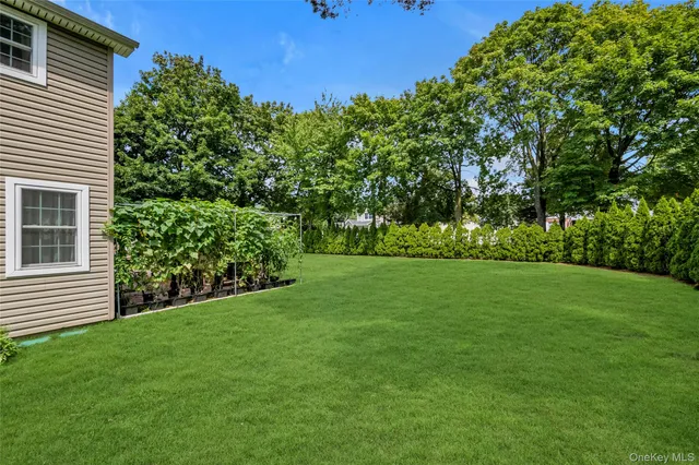 $1,399,000 | 10 Field Avenue, Hicksville, NY 11801