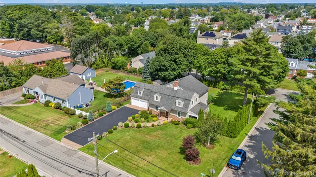 $1,399,000 | 10 Field Avenue, Hicksville, NY 11801