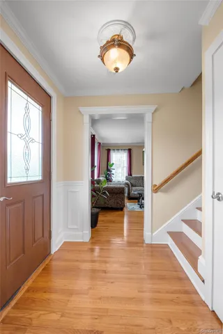 $1,399,000 | 10 Field Avenue, Hicksville, NY 11801