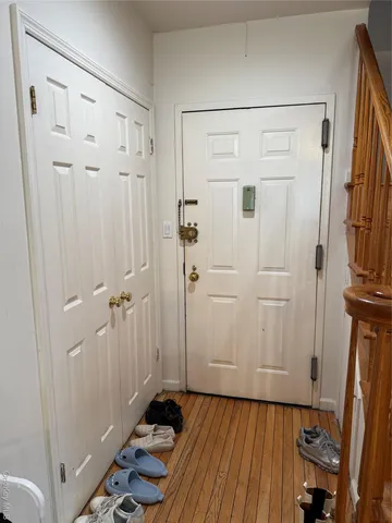 a view of walk in closet
