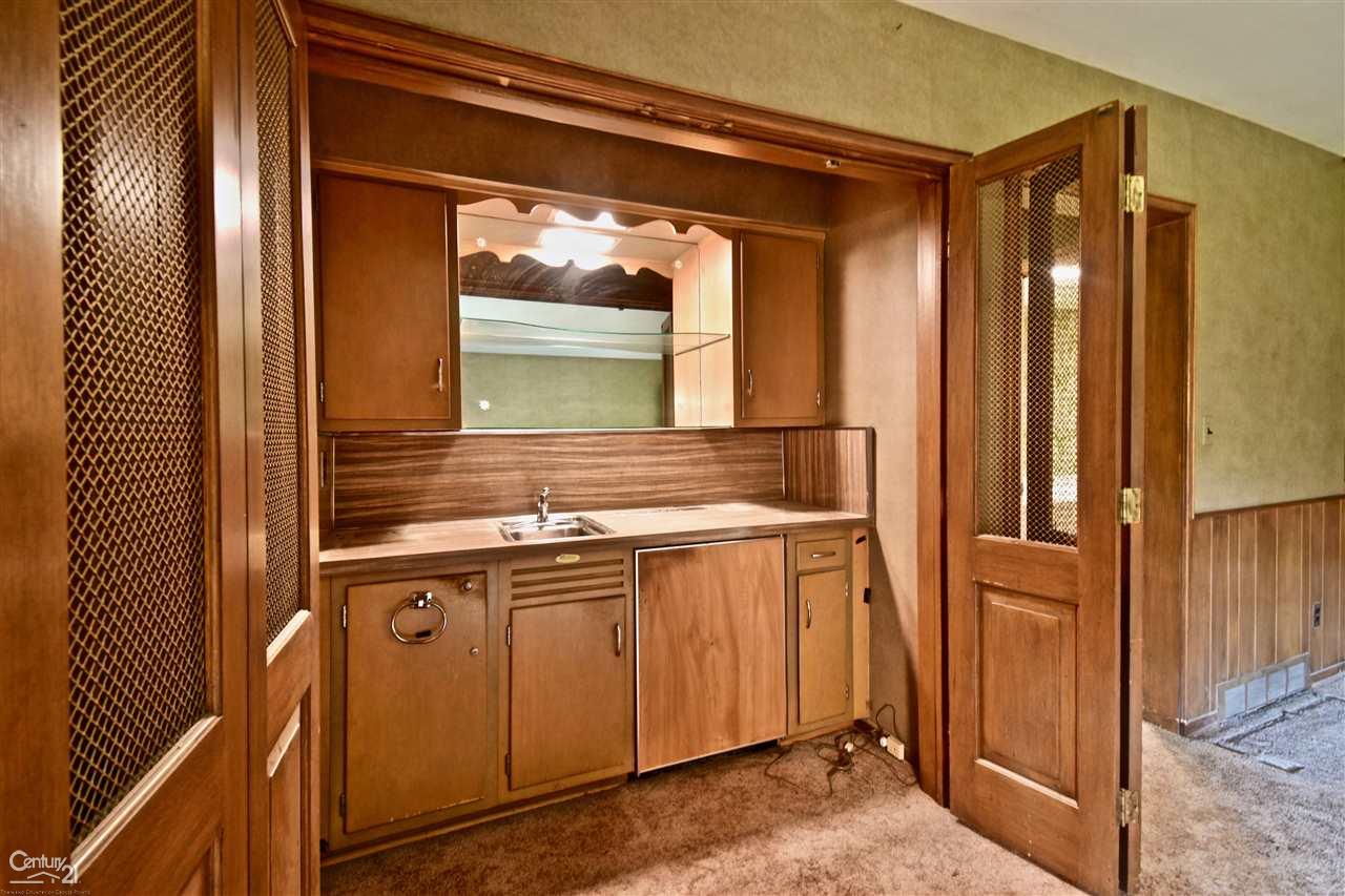 71 Fairford Road Grosse Pointe, MI 48236 - Photo 12 of 29