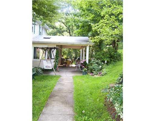 108 Vandyke Road Freeport, PA 16229 - Photo 6 of 17 Exterior Back.