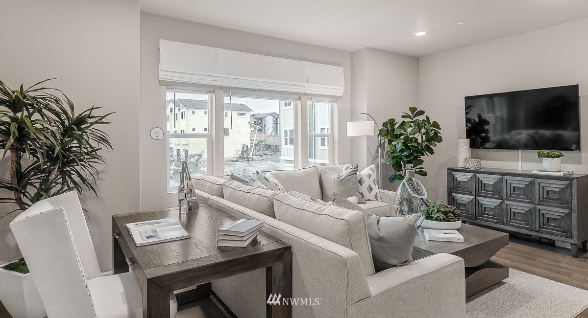 17401 118th Ave Court East, Unit A Puyallup, WA 98374 - Photo 12 of 14