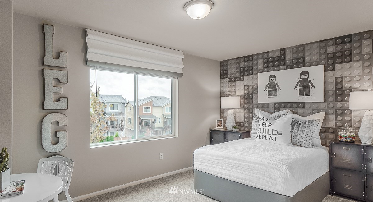 17401 118th Ave Court East, Unit A Puyallup, WA 98374 - Photo 3 of 14