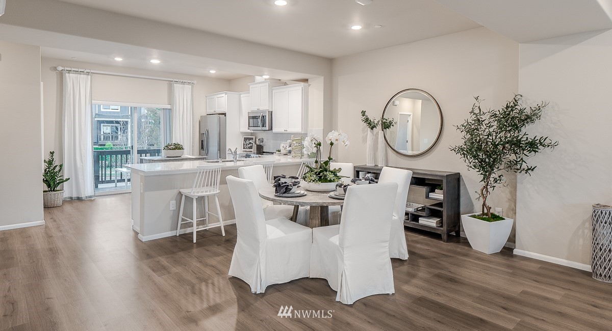 17401 118th Ave Court East, Unit A Puyallup, WA 98374 - Photo 6 of 14