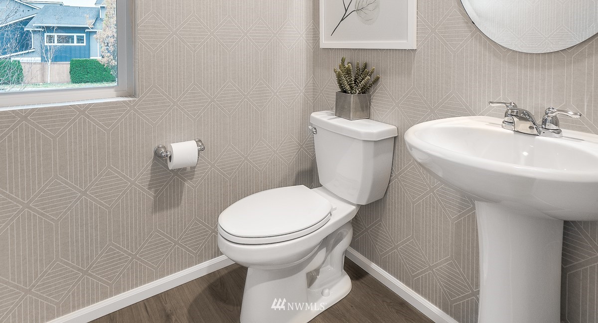 17401 118th Ave Court East, Unit A Puyallup, WA 98374 - Photo 8 of 14