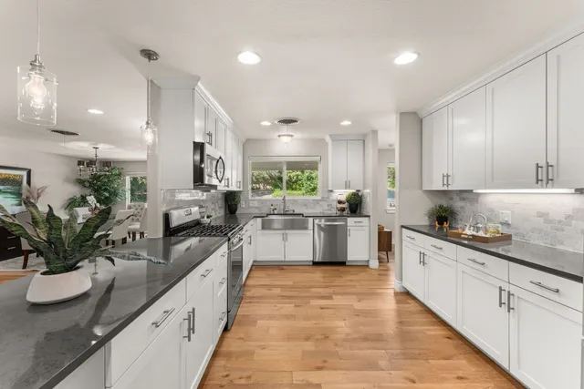 $1,199,000 | 2301 East Side Drive, Austin, TX 78704