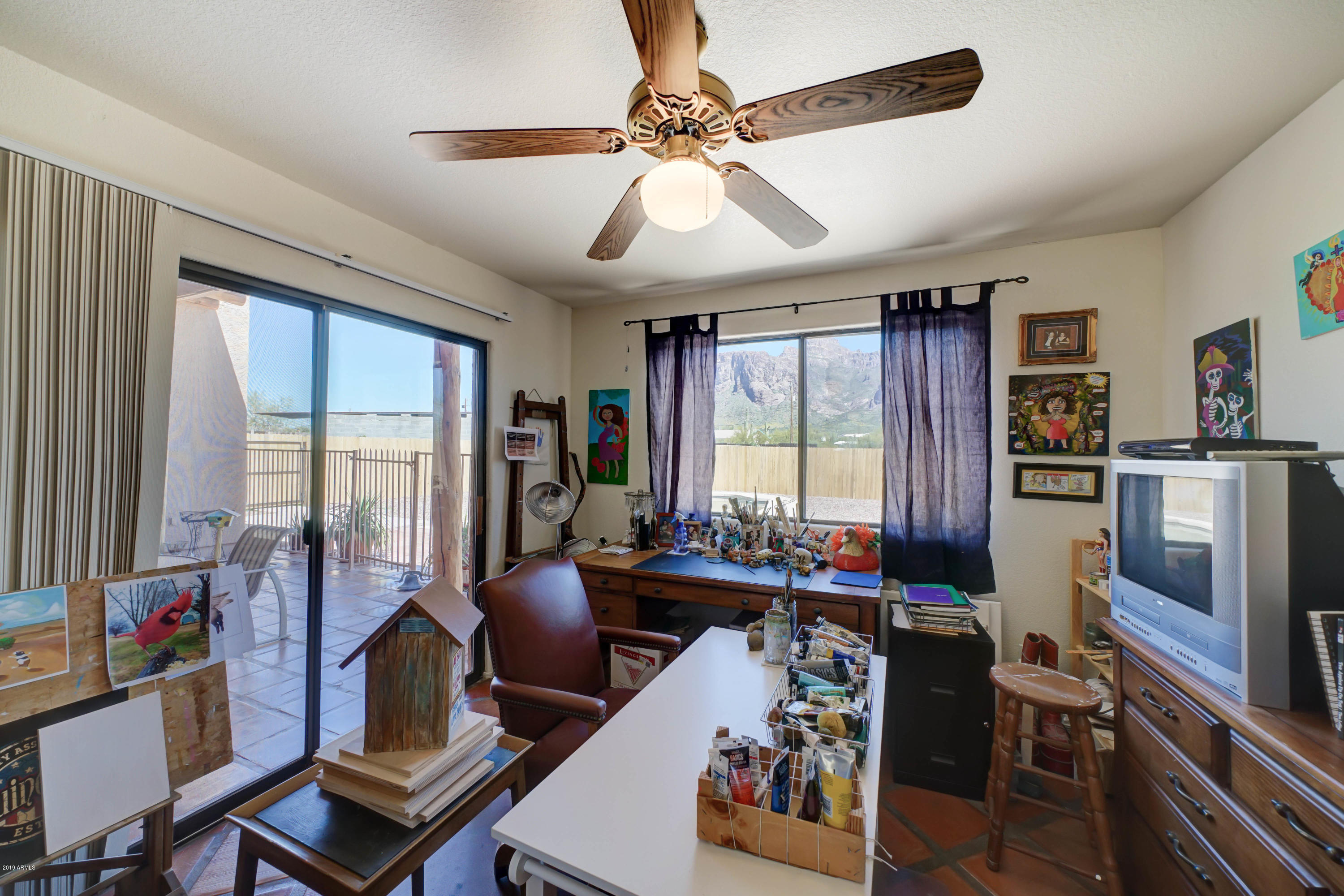 1049 North Sun Road Apache Junction, AZ 85119 - Photo 13 of 28 1049 N Sun Road-13