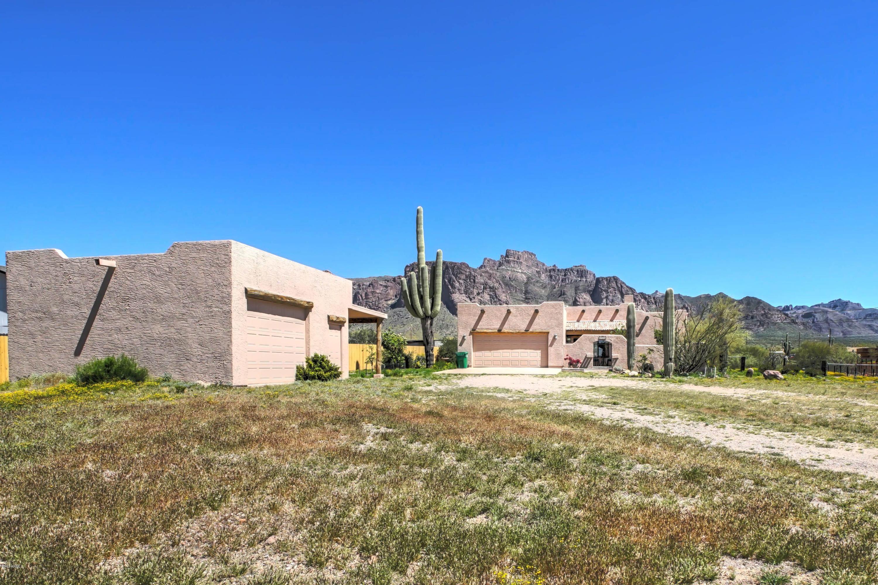 1049 North Sun Road Apache Junction, AZ 85119 - Photo 28 of 28 Sun Front