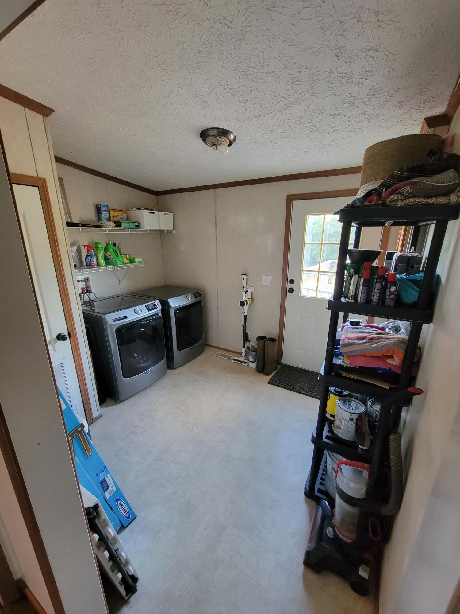 1117 Lucy Wade Road Rocky Mount, VA 24151 - Photo 5 of 18 Laundry