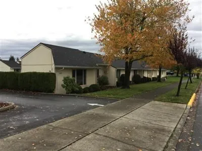 $720 | 2649 Warner Avenue West, Enumclaw, WA 98022