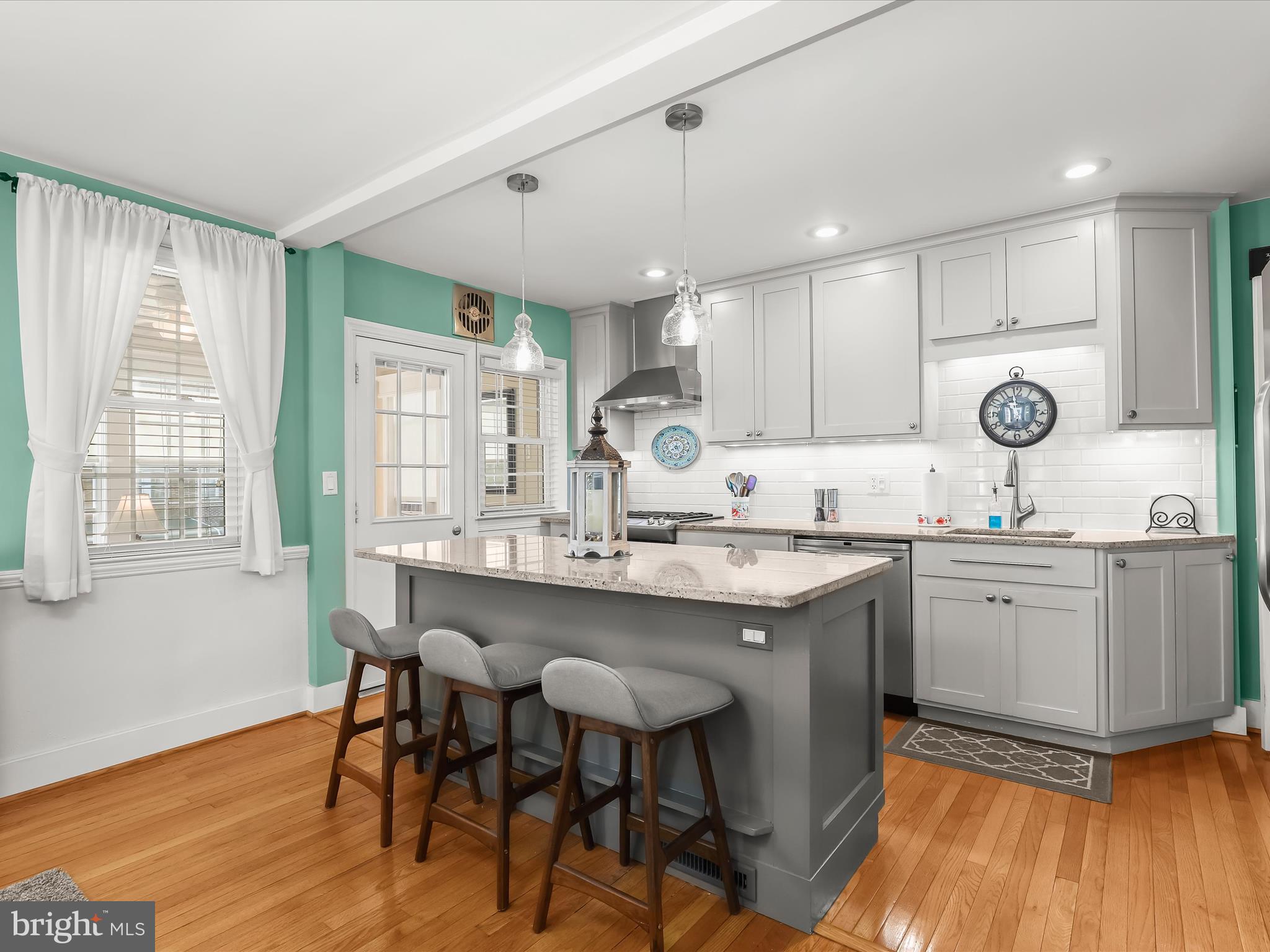 411 Greenlow Road Baltimore, MD 21228 - Photo 16 of 59 Center Island with Breakfast Bar