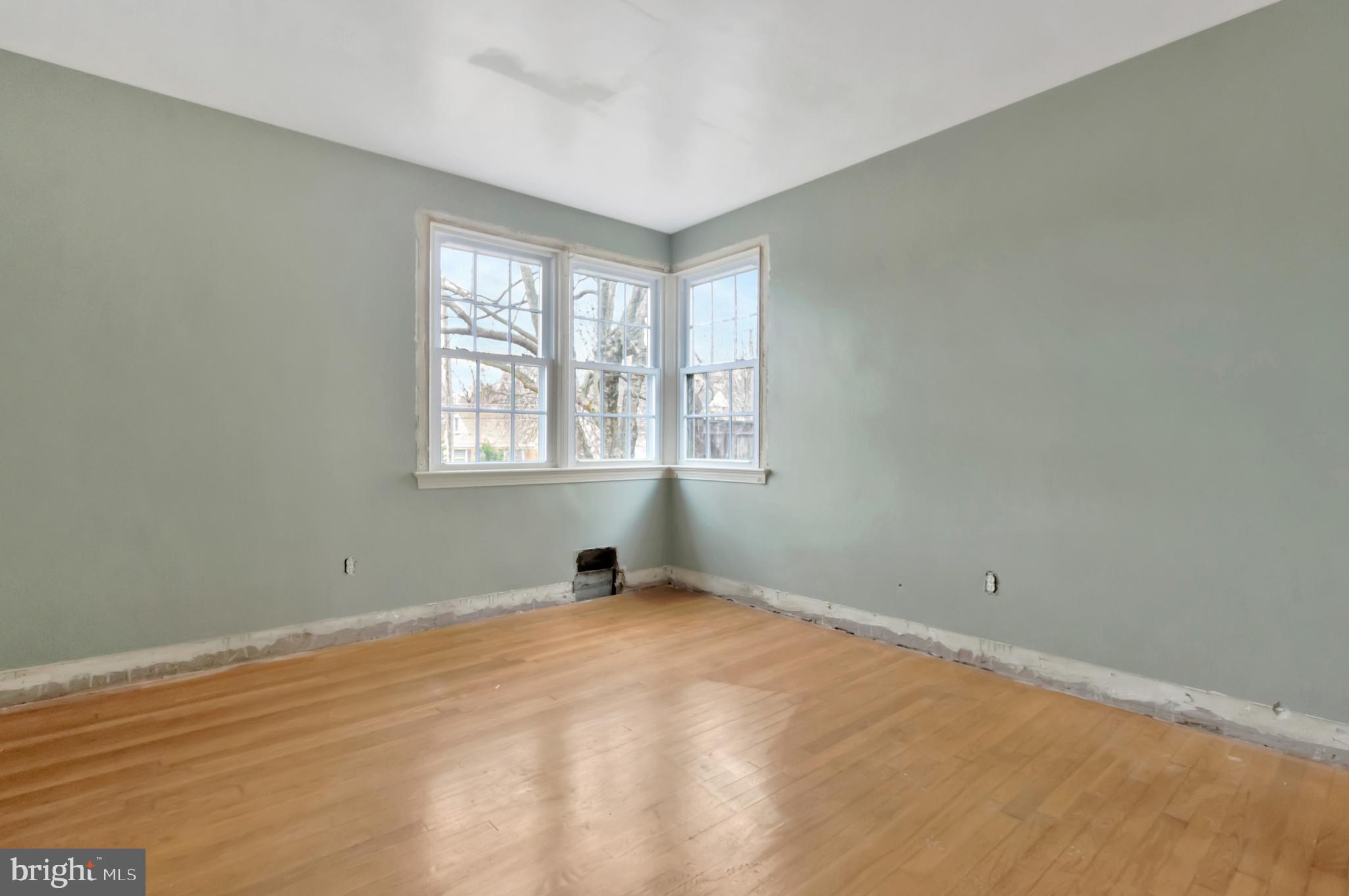 6515 Tucker Avenue McLean, VA 22101 - Photo 12 of 19