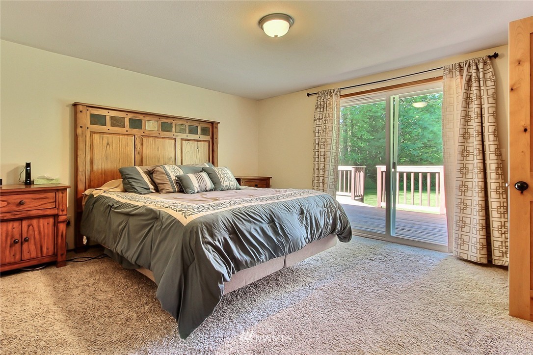 19441 Maxwell Road Southeast Maple Valley, WA 98038 - Photo 9 of 15