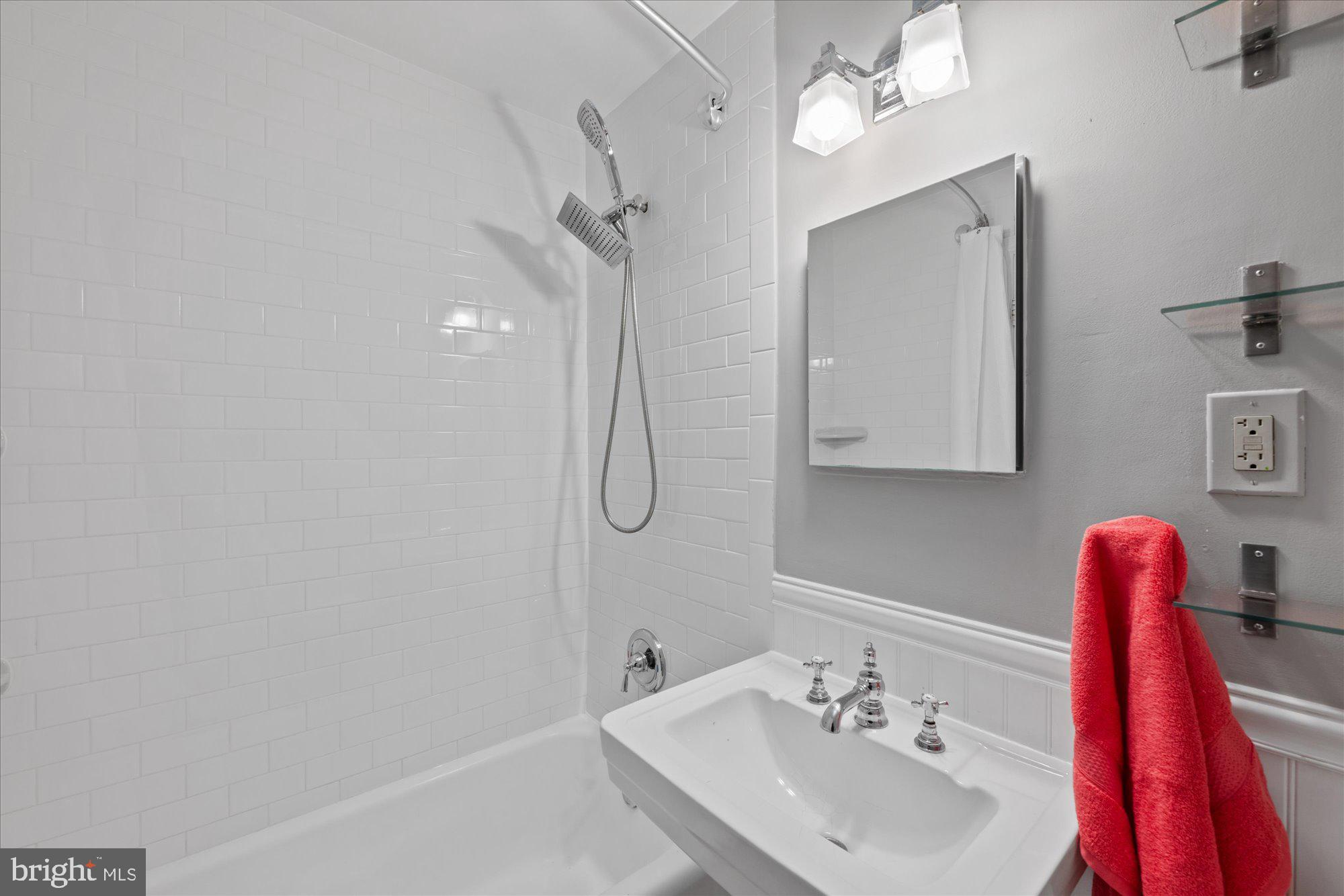 3719 Jenifer Street Northwest Washington, DC 20015 - Photo 12 of 24